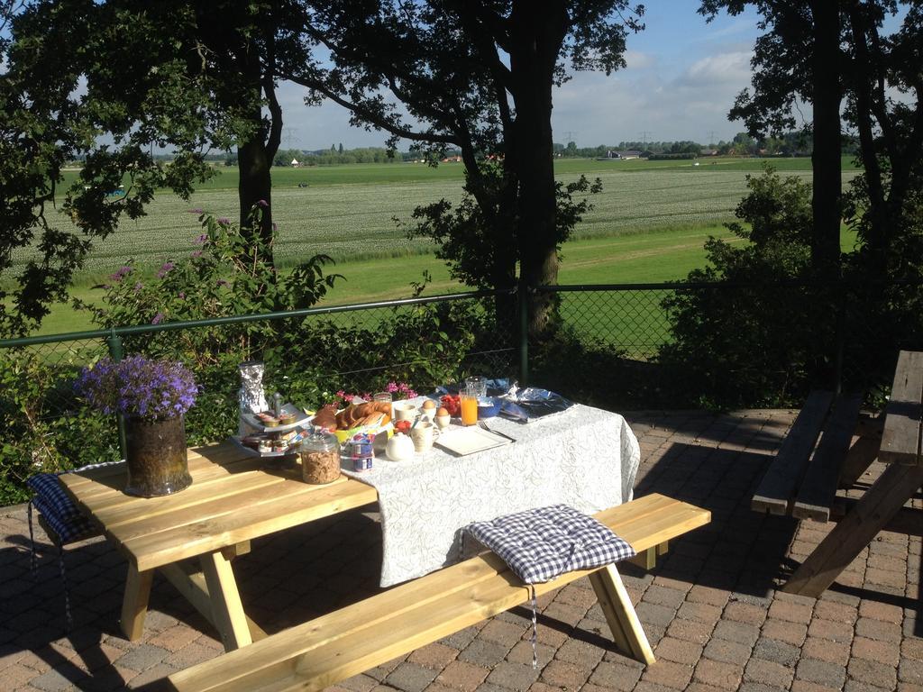 B&B Op de Brabantse Wal Halsteren Eksteriør billede